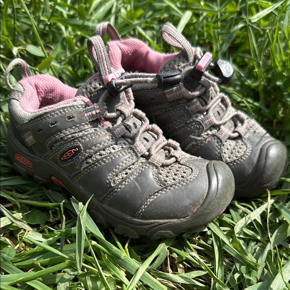 Keen Gray and Pink Sneakers with Durable Waterproof Design